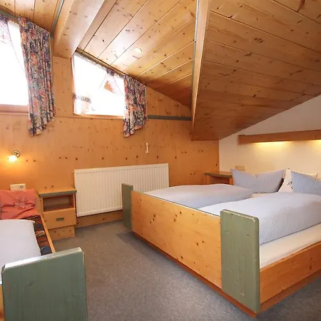 Leiter-1 By Interhome Apartamento Sölden