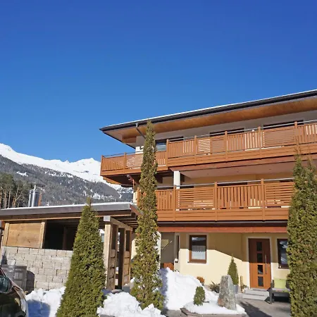 Leiter-1 By Interhome Apartmán *